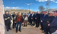 بازدید استاندار بوشهر به همراه فرماندار و مسئولین کشوری از پروژه های حوزه راهداری در دشتستان 